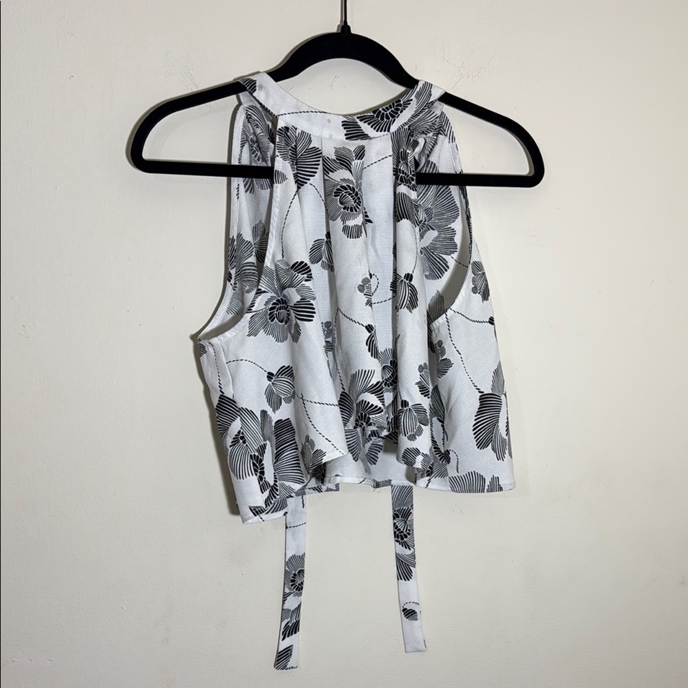 Floral Black and White Women's Top